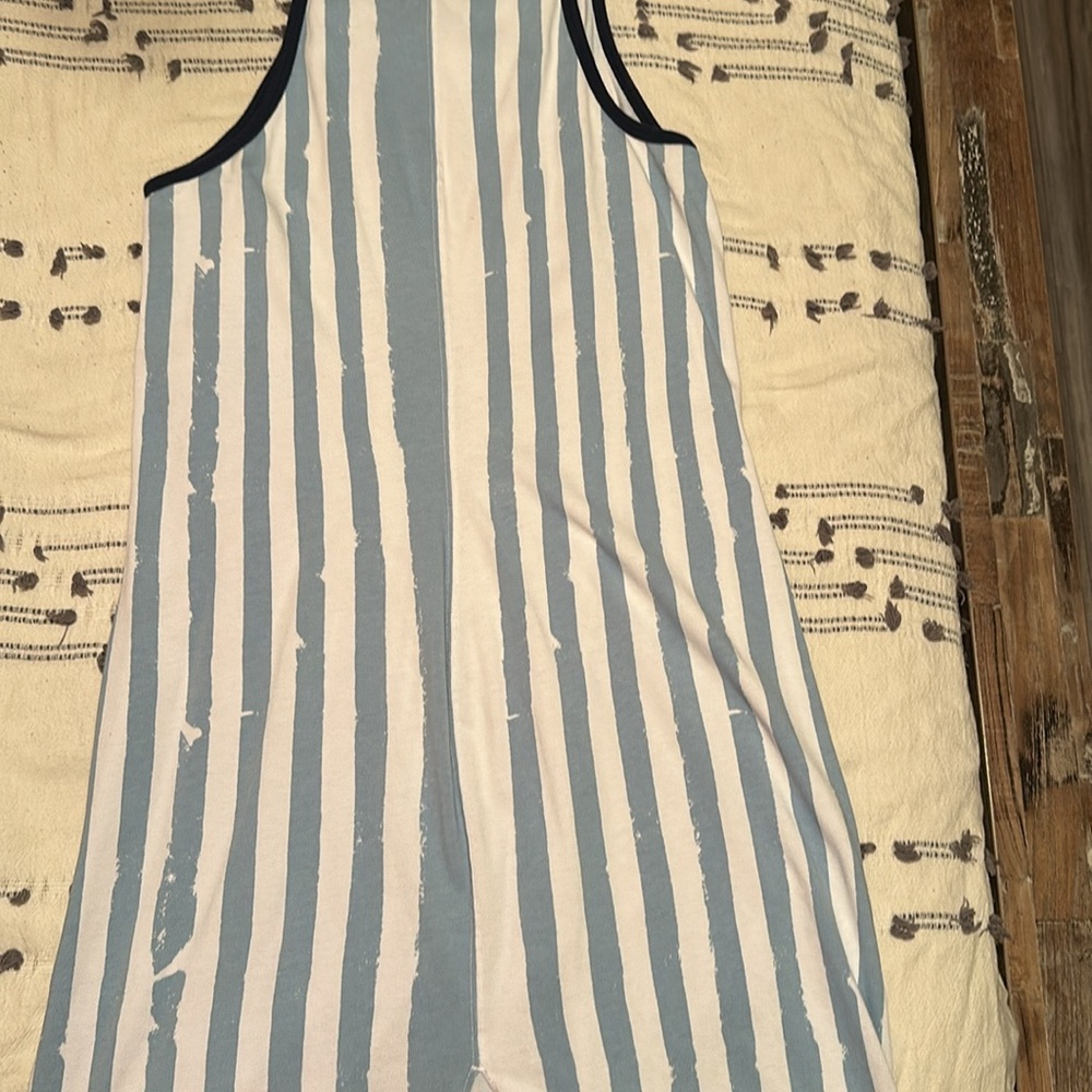 Used - Picture 2 of 2